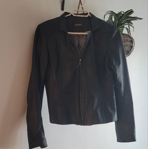 Genuine leather jacket - Picture 1 of 5